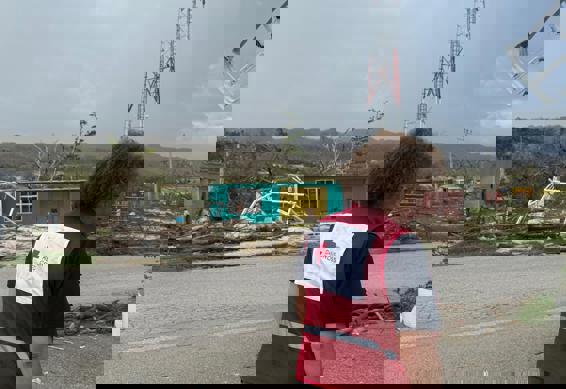 Mindst 45 døde og 18 er savnet efter orkanen